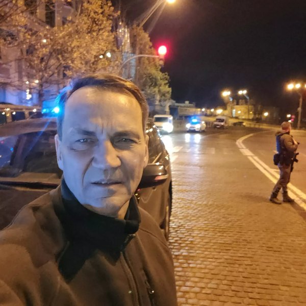 radu.JPG